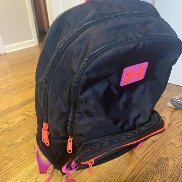 Under Armour backpack - Picture 2 of 3